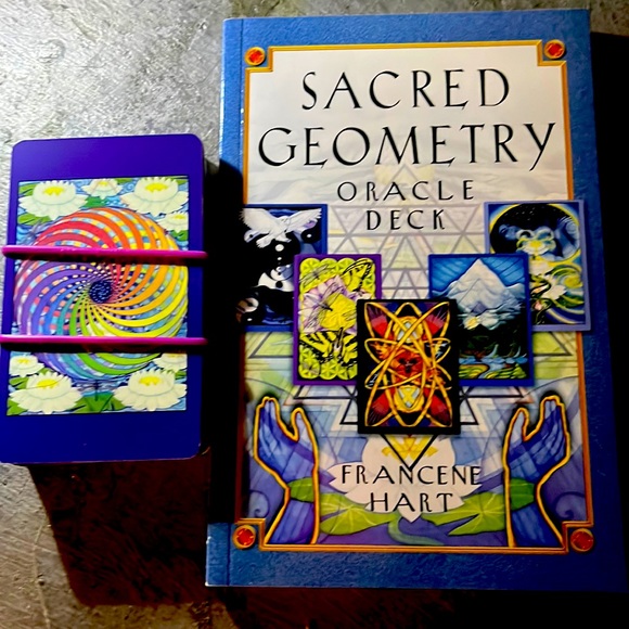 Sacred Geometry Oracle Deck and Book - Picture 1 of 2